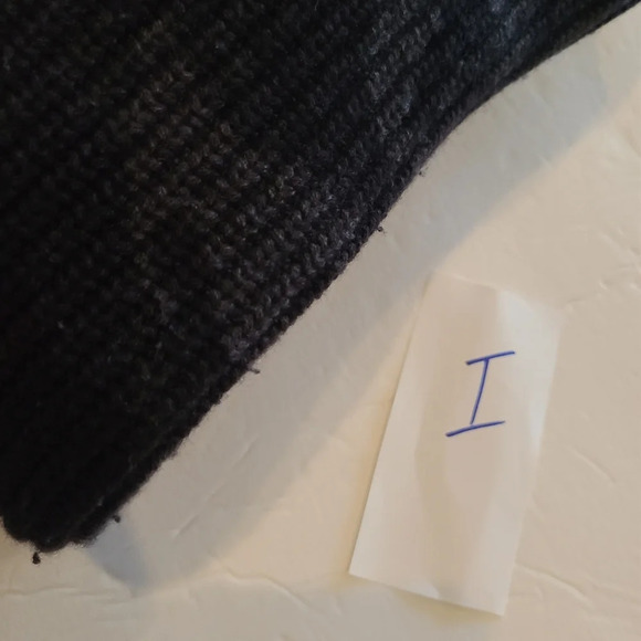 Generation love camo cashmere blend sweater Women's sz.S - Picture 9 of 10